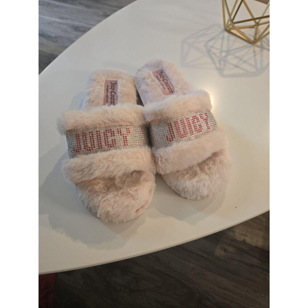 Juicy Couture PINK slippers size small womens